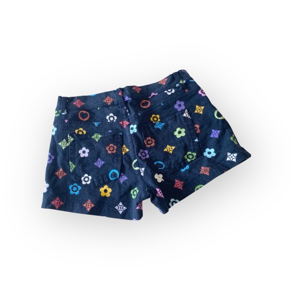 Flowers by Zoe ❉ Handbag Print Shorts ❉ Black with Multi Color Logo Print ❉ 6X 6 - Picture 5 of 14